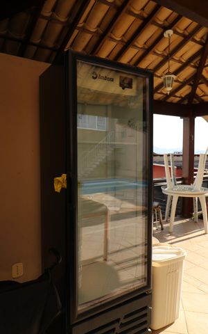 Casa à venda com 333m², 5 quartos e 4 vagasÁrea da Piscina