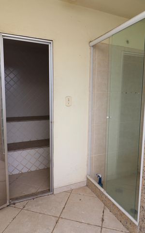 Casa à venda com 333m², 5 quartos e 4 vagasSauna