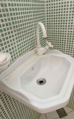 Casa à venda com 333m², 5 quartos e 4 vagasBanheiro do Salão de Festa