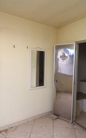 Casa à venda com 333m², 5 quartos e 4 vagasSauna