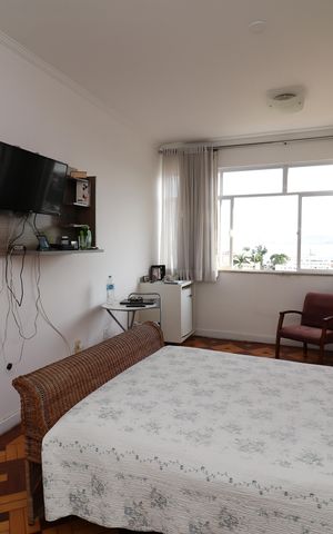 Casa à venda com 333m², 5 quartos e 4 vagasSuíte 2