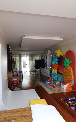 Casa à venda com 333m², 5 quartos e 4 vagasSala 1