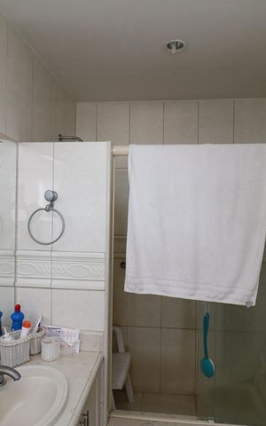 Casa à venda com 333m², 5 quartos e 4 vagasBanheiro da Suíte 2