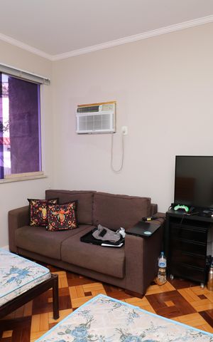 Casa à venda com 333m², 5 quartos e 4 vagasQuarto 2