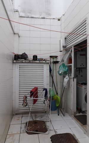 Casa à venda com 333m², 5 quartos e 4 vagasÁrea de Serviço 2