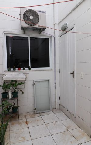 Casa à venda com 333m², 5 quartos e 4 vagasÁrea de Serviço 2