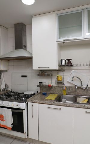 Casa à venda com 333m², 5 quartos e 4 vagasCozinha