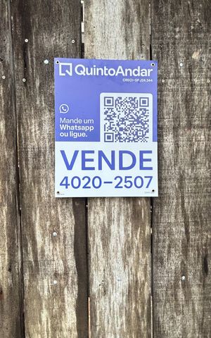 Casa à venda com 160m², 2 quartos e 1 vaga Casa à venda com 160m², 2 quartos e 1 vagaPlaca