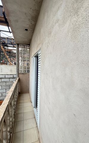 Casa à venda com 160m², 2 quartos e 1 vaga Casa à venda com 160m², 2 quartos e 1 vagaSuíte 1 Varanda