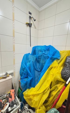 Casa à venda com 160m², 2 quartos e 1 vaga Casa à venda com 160m², 2 quartos e 1 vagaCobertura - Banheiro
