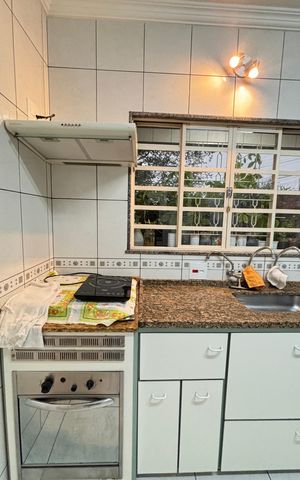 Casa à venda com 160m², 2 quartos e 1 vaga Casa à venda com 160m², 2 quartos e 1 vagaCozinha