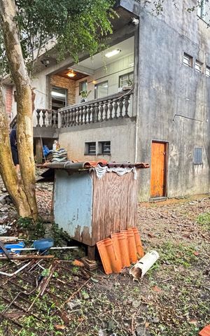 Casa à venda com 160m², 2 quartos e 1 vaga Casa à venda com 160m², 2 quartos e 1 vagaQuintal