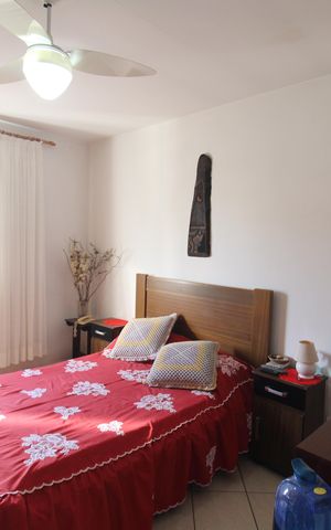 Casa à venda com 257m², 3 quartos e 2 vagasQuarto 1