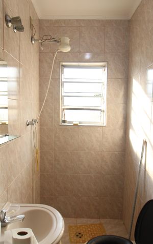 Casa à venda com 257m², 3 quartos e 2 vagasBanheiro 1
