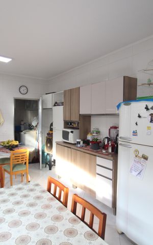Casa à venda com 257m², 3 quartos e 2 vagasCozinha