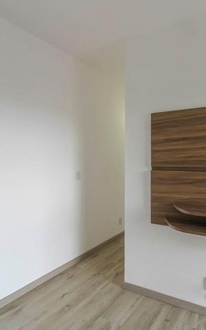 Apartamento à venda com 48m², 2 quartos e 1 vaga Apartamento à venda com 48m², 2 quartos e 1 vagaSala