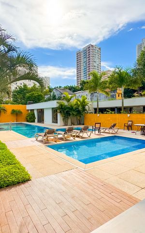 Apartamento à venda com 100m², 3 quartos e 2 vagas Apartamento à venda com 100m², 3 quartos e 2 vagasPiscina