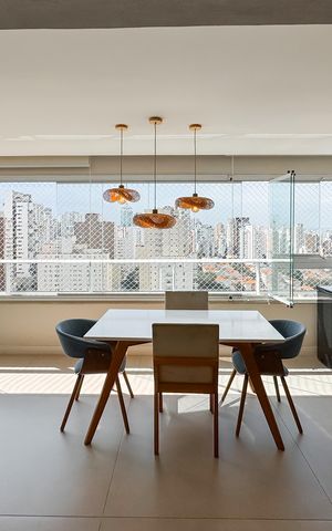 Apartamento à venda com 100m², 3 quartos e 2 vagas Apartamento à venda com 100m², 3 quartos e 2 vagasVaranda da Sala