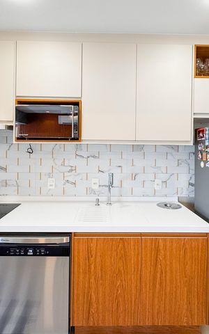 Apartamento à venda com 100m², 3 quartos e 2 vagas Apartamento à venda com 100m², 3 quartos e 2 vagasCozinha