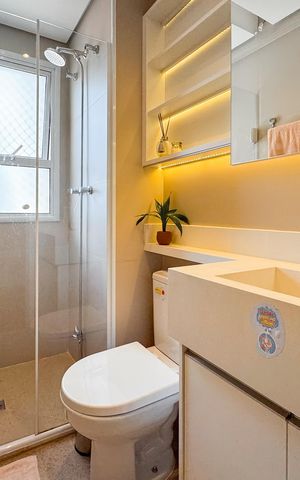 Apartamento à venda com 100m², 3 quartos e 2 vagas Apartamento à venda com 100m², 3 quartos e 2 vagasBanheiro Corredor
