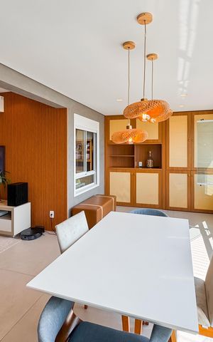 Apartamento à venda com 100m², 3 quartos e 2 vagas Apartamento à venda com 100m², 3 quartos e 2 vagasVaranda da Sala