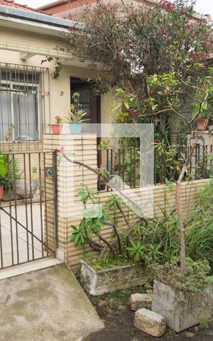 Casa à venda com 130m², 4 quartos e sem vaga