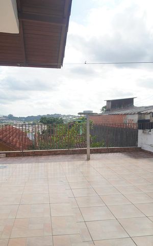Casa à venda com 153m², 3 quartos e 2 vagas Casa à venda com 153m², 3 quartos e 2 vagasVaranda da Sala