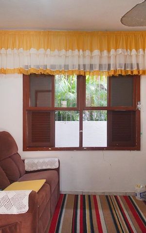 Casa à venda com 153m², 3 quartos e 2 vagas Casa à venda com 153m², 3 quartos e 2 vagasSala 2
