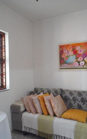 Casa à venda com 153m², 3 quartos e 2 vagas Casa à venda com 153m², 3 quartos e 2 vagasSala 2