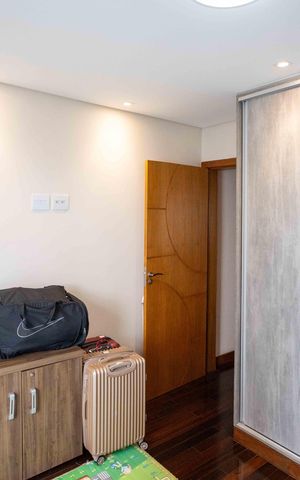 Casa à venda com 240m², 3 quartos e 4 vagasQuarto 3