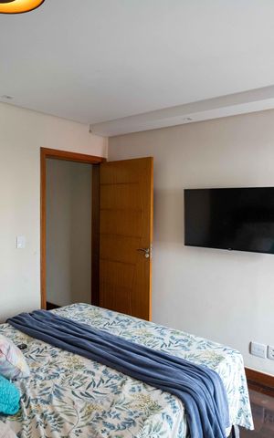 Casa à venda com 240m², 3 quartos e 4 vagasQuarto