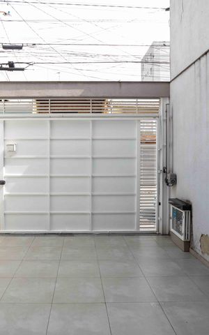 Casa à venda com 240m², 3 quartos e 4 vagasGaragem