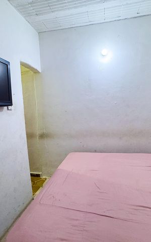 Casa à venda com 360m², 4 quartos e 5 vagas Casa à venda com 360m², 4 quartos e 5 vagasQuarto 2