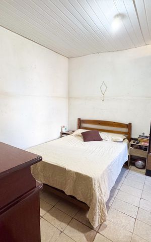 Casa à venda com 360m², 4 quartos e 5 vagas Casa à venda com 360m², 4 quartos e 5 vagasQuarto 1