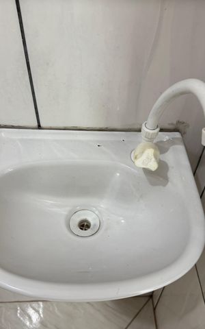 Casa à venda com 32m², 1 quarto e sem vagaBanheiro Social