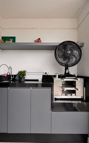 Apartamento à venda com 62m², 2 quartos e 1 vagaSacada da sala