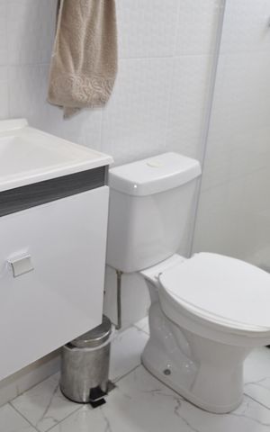 Casa de condomínio à venda com 145m², 2 quartos e 1 vagaBanheiro Suíte