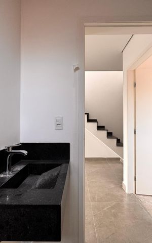 Apartamento à venda com 143m², 3 quartos e 2 vagasBanheiro