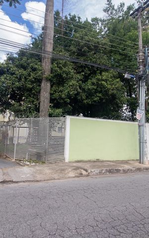 Apartamento à venda com 104m², 2 quartos e 1 vaga Apartamento à venda com 104m², 2 quartos e 1 vagaFachada e portaria