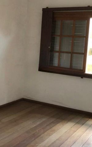 Casa para alugar com 460m², 4 quartos e 4 vagas Casa para alugar com 460m², 4 quartos e 4 vagasQuarto