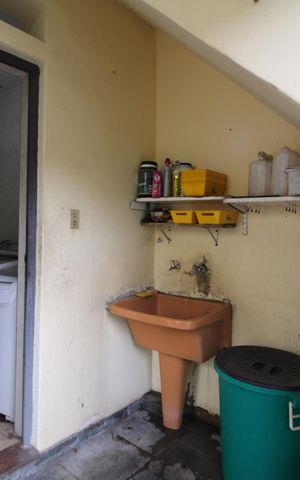 Casa à venda com 336m², 4 quartos e 3 vagasÁrea de Serviço