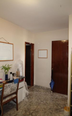 Casa à venda com 336m², 4 quartos e 3 vagasQuarto 2