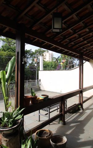 Casa à venda com 336m², 4 quartos e 3 vagasQuintal