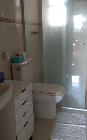 Apartamento à venda com 120m², 4 quartos e 2 vagas Apartamento à venda com 120m², 4 quartos e 2 vagasBanheiro