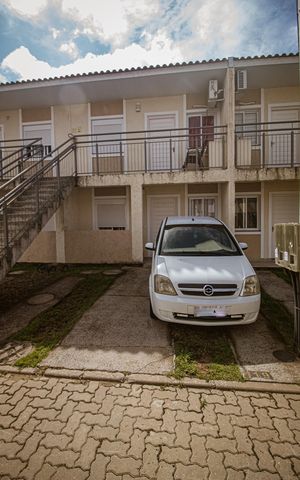 Casa à venda com 51m², 1 quarto e 1 vaga Casa à venda com 51m², 1 quarto e 1 vagaFachada