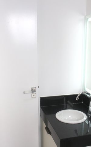 Casa para alugar com 220m², 4 quartos e 2 vagasBanheiro da Suíte 2
