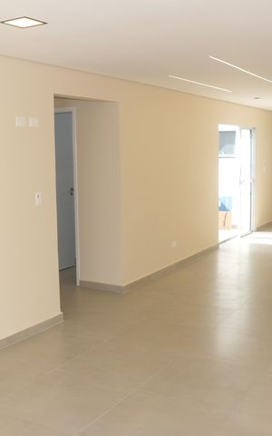 Casa para alugar com 220m², 4 quartos e 2 vagasSala