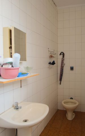 Casa à venda com 200m², 4 quartos e 2 vagasBanheiro de serviço