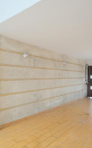 Casa à venda com 200m², 4 quartos e 2 vagasGaragem
