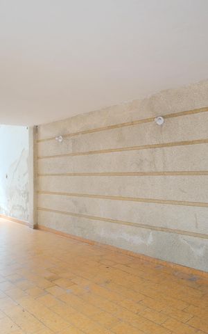 Casa à venda com 200m², 4 quartos e 2 vagasGaragem
